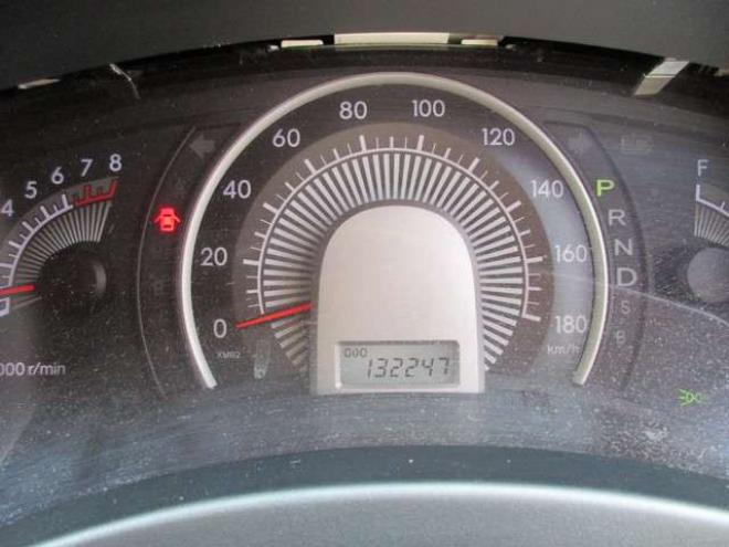 アイシス2.0 G 4WD　左パワースライドドアー 2000 5Dr