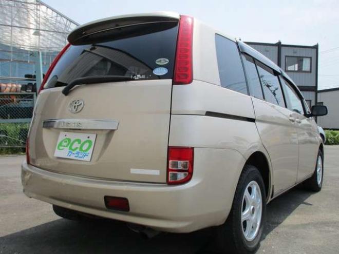アイシス2.0 G 4WD　左パワースライドドアー 2000 5Dr