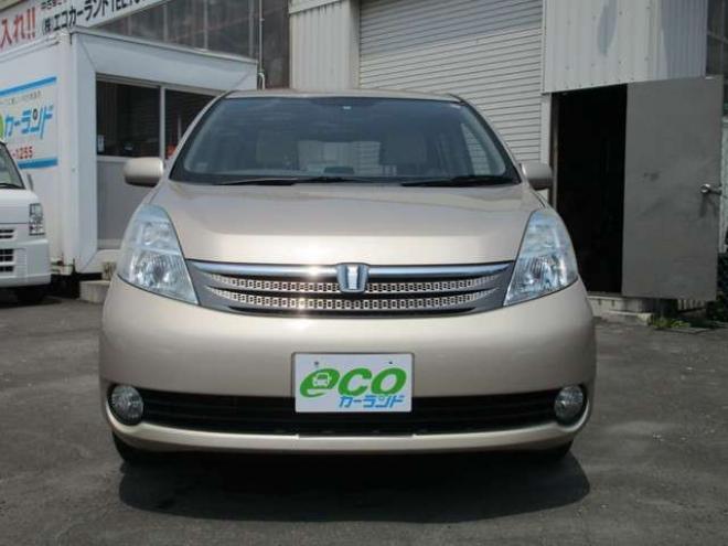 アイシス2.0 G 4WD　左パワースライドドアー 2000 5Dr