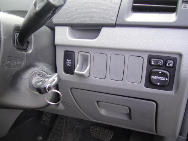 ノアYY 4WD 2000 5Dr