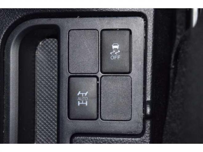 ヴィッツ1.3 F 4WD　寒冷地仕様　純正SDナビ　バックモニター 1300 5Dr