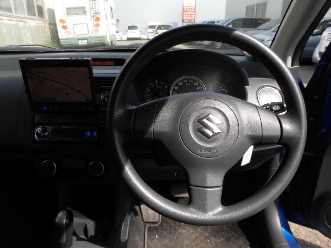 スイフト４WD　 4WD 1300 5Dr