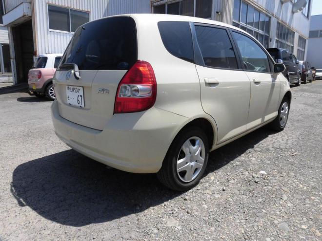 フィット１．３A　４WD 4WD 1300 5Dr
