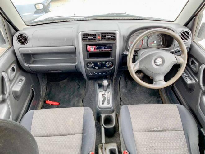 ジムニーＸＧ　４ＷＤ　禁煙車　寒冷地仕様　１年保証 下廻防錆