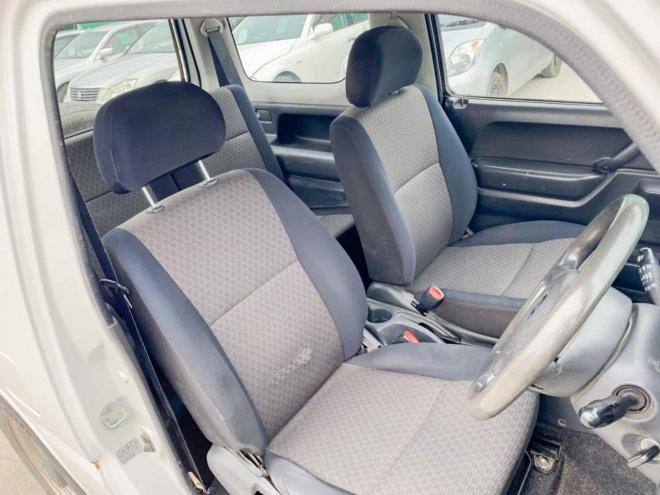 ジムニーＸＧ　４ＷＤ　禁煙車　寒冷地仕様　１年保証 下廻防錆