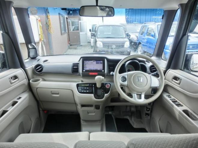 N-BOXG Lパッケージ 4WD 660 5Dr