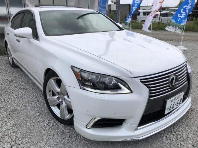 レクサスLS600h バージョンU　Ｉパッケージ 4WD 5000 5Dr