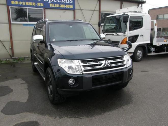 パジェロロング　スーパーエクシード　４ＷＤ　本革　ＳＲ　Ｂカメラ 4WD 3200(D) 5Dr