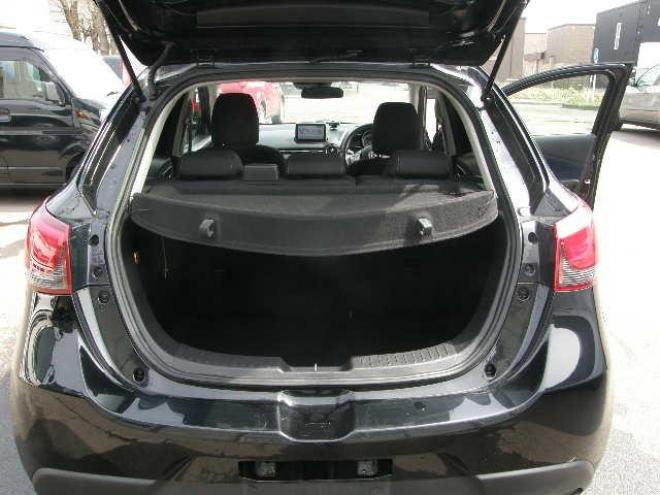デミオＸＤ　４ＷＤ　Ｄターボ　プッシュスタート　純正ナビ　ＥＴＣ 4WD 1500(D) 5Dr