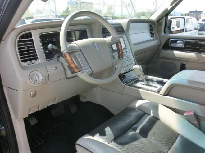 リンカーンナビゲーター 5.4 4WD　ナビフルセグ 1ナン　22AW　オートステップ 5400 5Dr