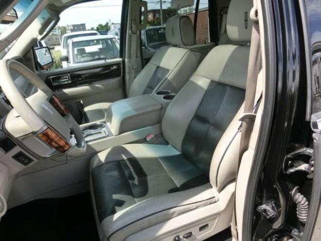 リンカーンナビゲーター 5.4 4WD　ナビフルセグ 1ナン　22AW　オートステップ 5400 5Dr