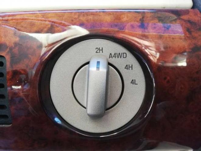リンカーンナビゲーター アルティメイト 5.4 4WD　後期仕様 HDDナビフルセグ24AW LEDテール 5400 5Dr