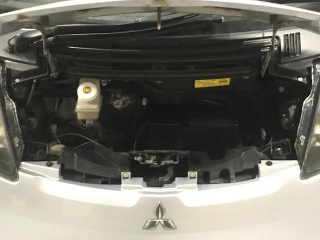 iＳ　ハーティーラン　助手席回転シート　１年保証走行距離無制限 4WD 660 5Dr
