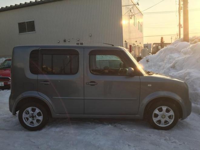 キューブ１４Ｓ　ＦＯＵＲ 4WD 1400 5Dr