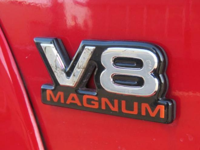 ダッジデュランゴ ５．９Ｌ　Ｖ８　マグナムエンジン　４ＷＤ　コラムＡＴ　レザー 4WD 5900 5Dr