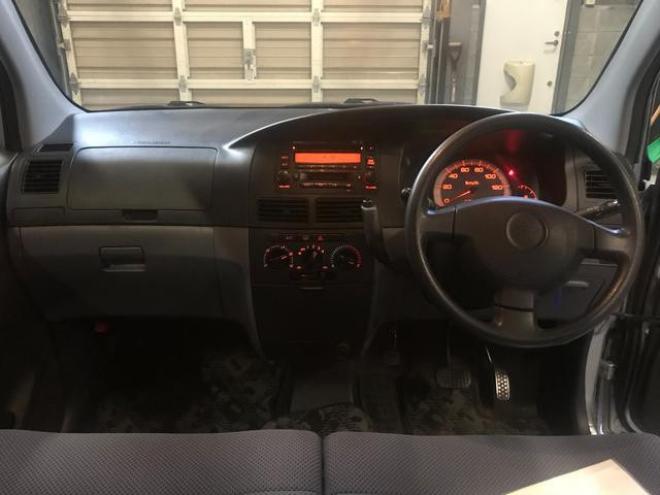 ムーヴＸリミテッド　オートマ　４ＷＤ　ＣＤ　１年保証走行距離無制限 4WD 660 5Dr