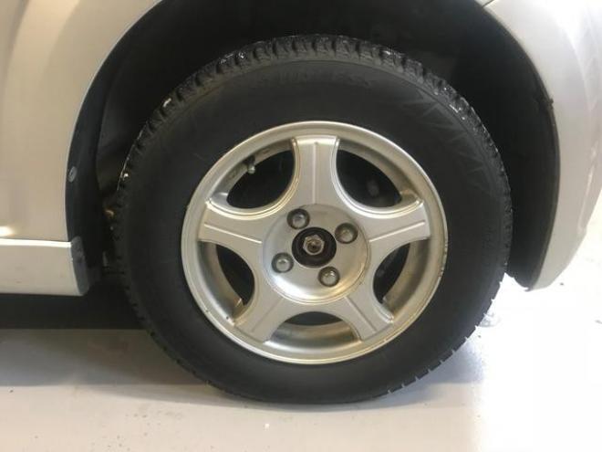 ムーヴＸリミテッド　オートマ　４ＷＤ　ＣＤ　１年保証走行距離無制限 4WD 660 5Dr