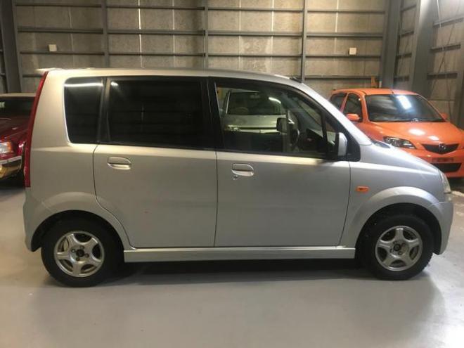 ムーヴＸリミテッド　オートマ　４ＷＤ　ＣＤ　１年保証走行距離無制限 4WD 660 5Dr