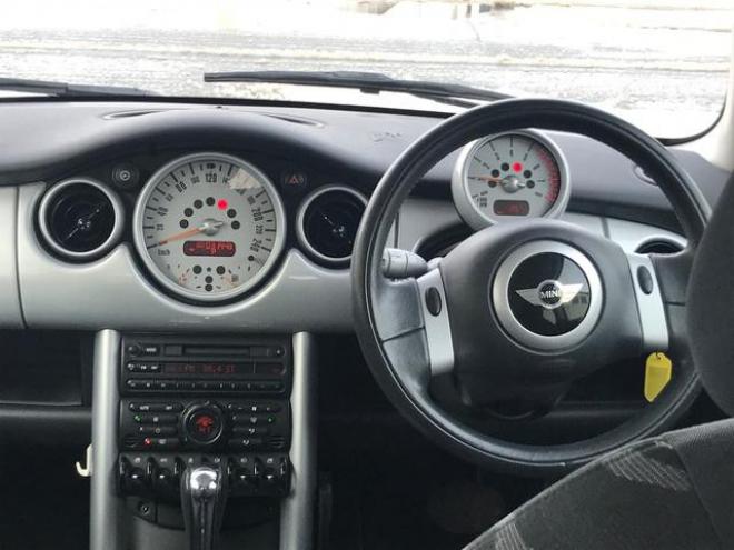 ミニクーパー 2WD 1600 3Dr