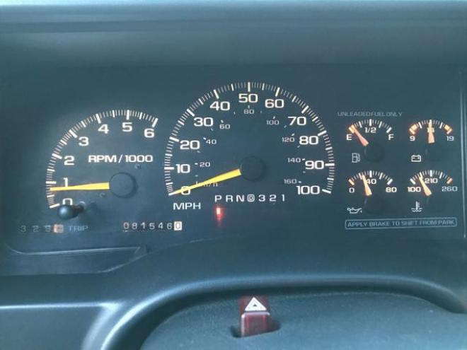 シボレータホ 本皮電動シート　ヒッチメンバー　社外アルミ 2WD 5700 5Dr