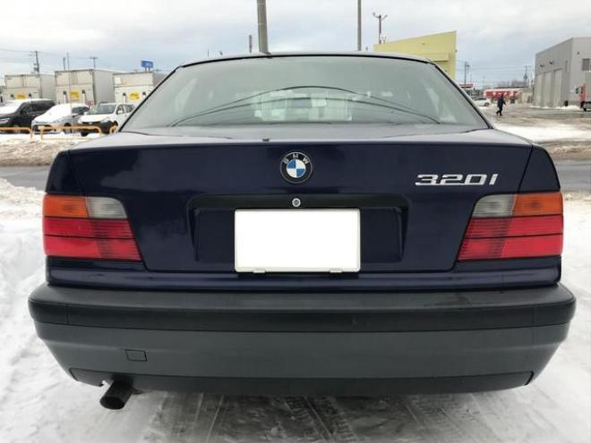 BMWＢＭＷ ３２０ｉ 2WD 2000 4Dr