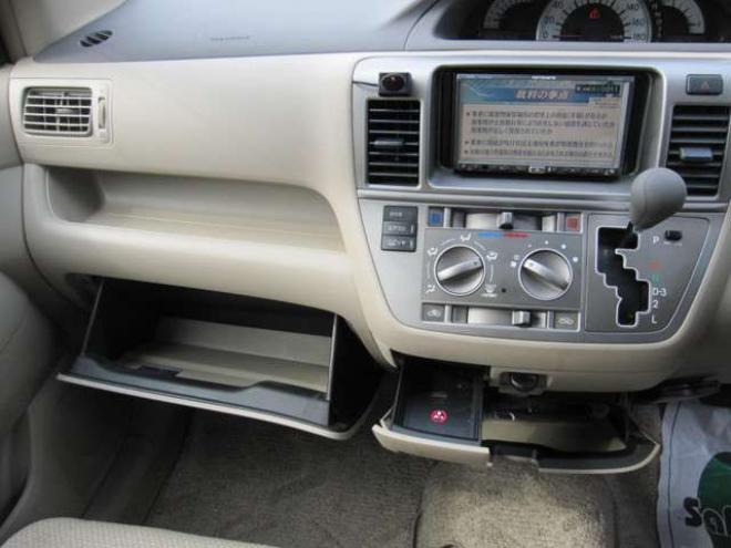 ラウム1.5 HIDセレクション 4WD　HDDナビ　地デジ　パワスラ 1500 5Dr
