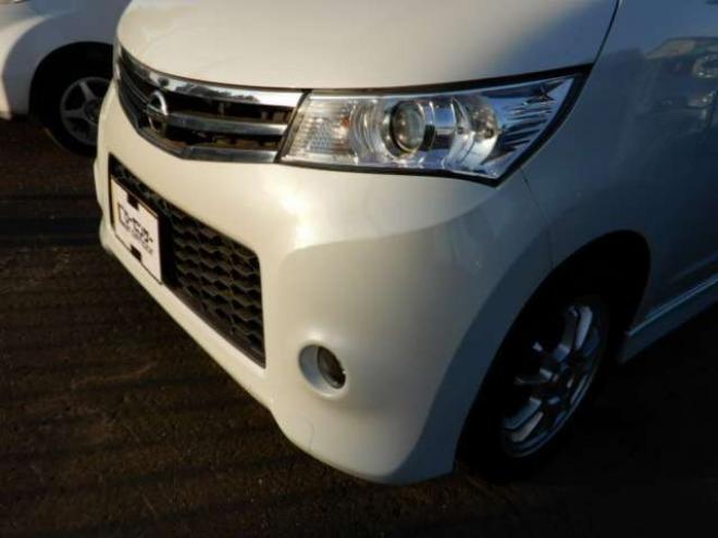 ルークスハイウェイスター 4WD　電動スライドドア　プッシュスタート 660 5Dr