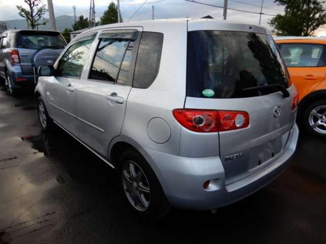 デミオ1.5 カジュアル e-4WD　 1500 5Dr