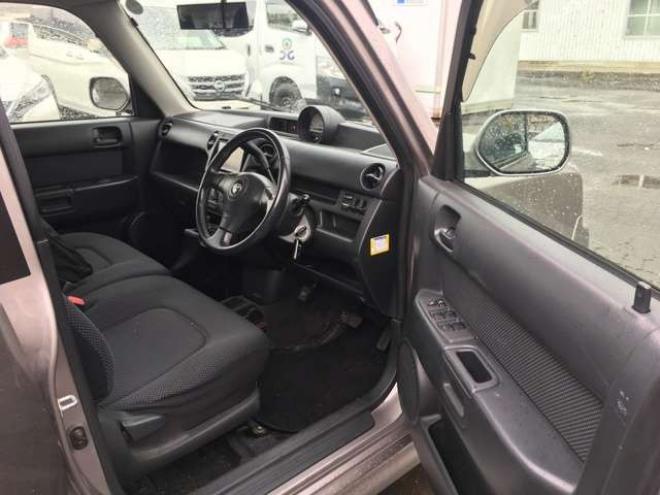 bB1.5 Z Xバージョン 4WD　サンルーフ　ETC 1500 5Dr
