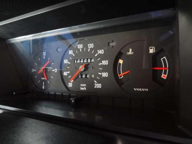 ボルボGL　オリジナル 正規輸入車 2WD 2300 4Dr