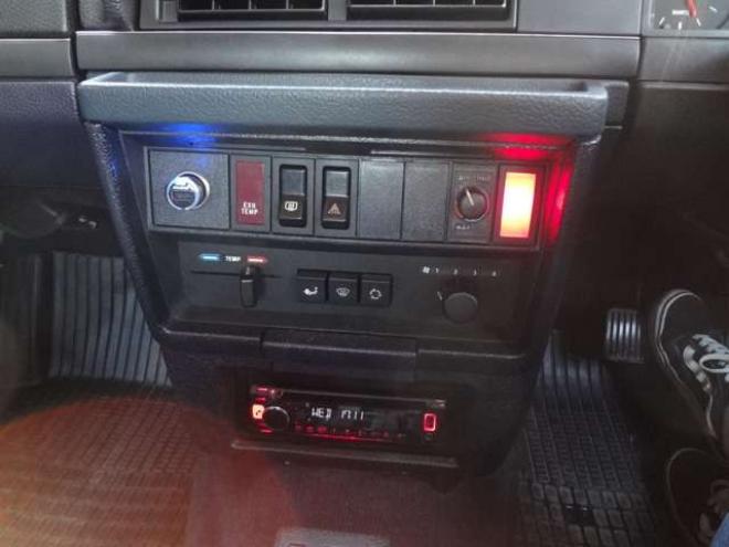 ボルボGL　オリジナル 正規輸入車 2WD 2300 4Dr