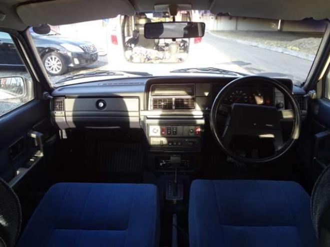 ボルボGL　オリジナル 正規輸入車 2WD 2300 4Dr