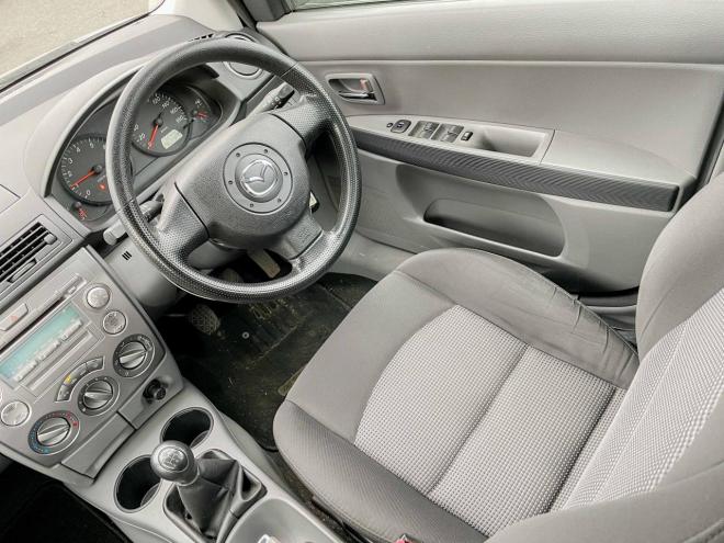 デミオ1.3カジュアル 1年保証 MT 寒冷地仕様 禁煙車