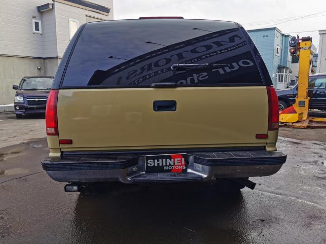 GMCユーコン　SLT　5.7L　V8 4WD 5700 5Dr