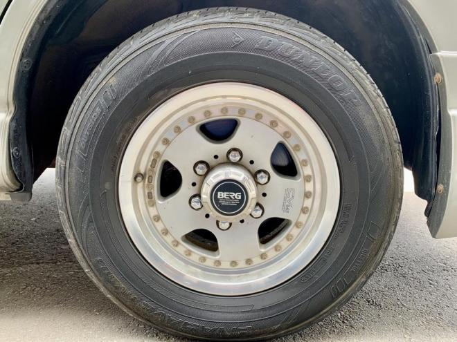 グランビアＱ エクセレントセレクション 4WD ディーゼル 左側パワースライドドア ナビ TV 【自社ローン完備】