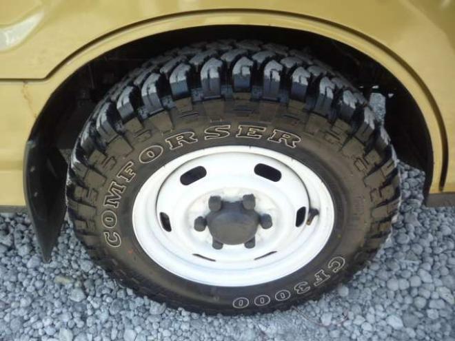 ボンゴブローニイバン 2.5 DX 低床 ロング ディーゼル 4WD　フォードエコノバン仕様セミキャンパー 2500