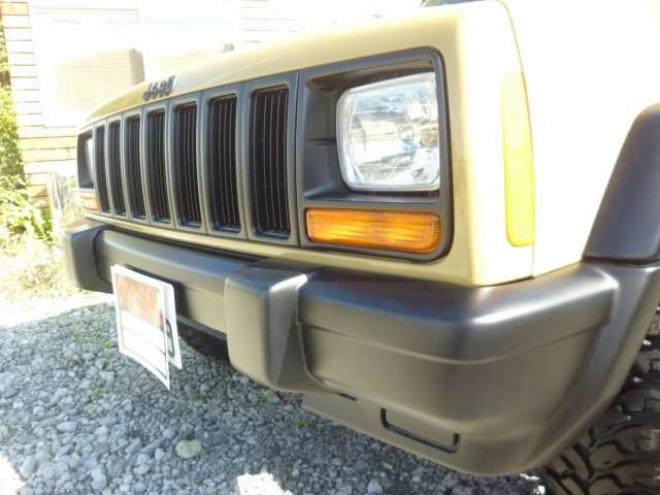 チェロキースポーツ 4WD　弊社オリジナルレトロカラーカスタム 正規輸入車 4000