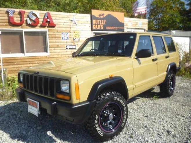 チェロキースポーツ 4WD　弊社オリジナルレトロカラーカスタム 正規輸入車 4000