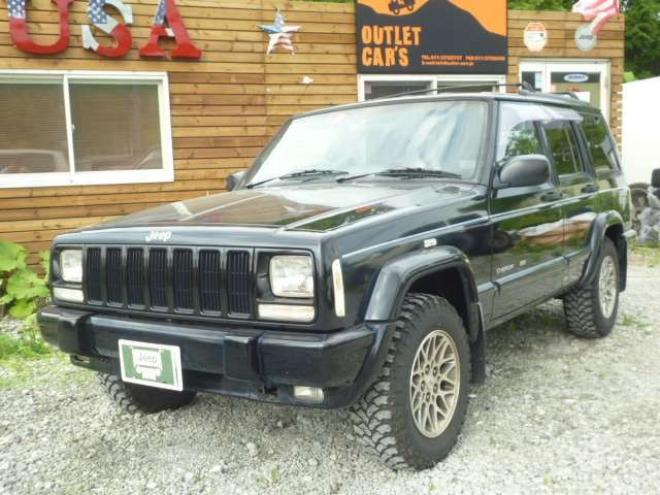 チェロキーリミテッド 4WD　外装内装オールブラック車 正規輸入車 4000
