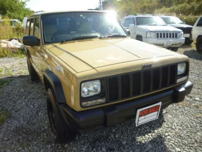 チェロキースポーツ 4WD　弊社オリジナルレトロカラーカスタム車 正規輸入車 4000