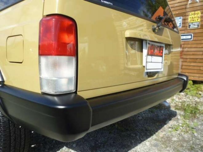 チェロキースポーツ 4WD　弊社オリジナルレトロカラーカスタム車 正規輸入車 4000