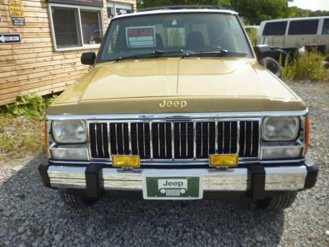 チェロキーリミテッド 4WD　弊社オリジナルレトロカスタム車 正規輸入車 4000