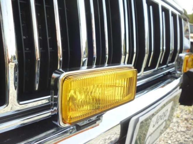 チェロキーリミテッド 4WD　弊社オリジナルレトロカスタム車 正規輸入車 4000