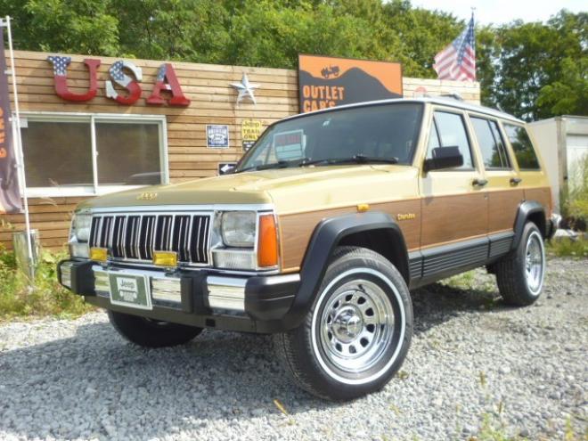 チェロキーリミテッド 4WD　弊社オリジナルレトロカスタム車 正規輸入車 4000
