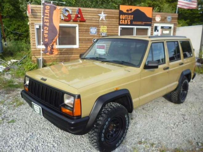 チェロキースポーツ 4WD　弊社オリジナルレトロカラー車 正規輸入車 4000