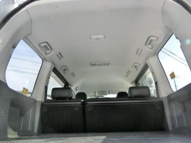 ノア４ＷＤ・５名乗車・貨物登録４ナンバー・ＴＶ・ナビ 4WD 2000 5Dr