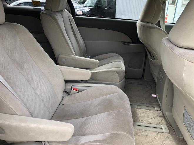 エスティマハイブリッドG 4WD 2400 5Dr