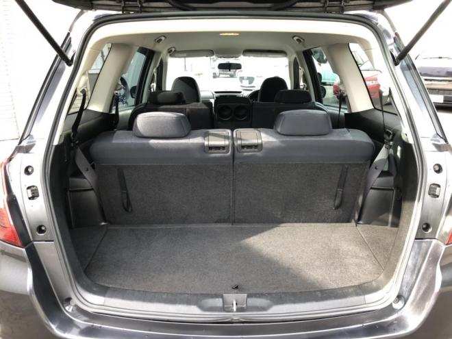 エクシーガ2.0i-S 4WD 2000 5Dr 7人乗り