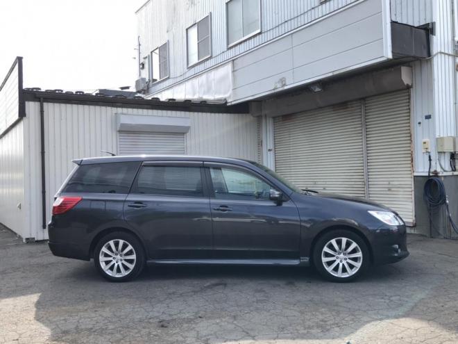 エクシーガ2.0i-S 4WD 2000 5Dr 7人乗り
