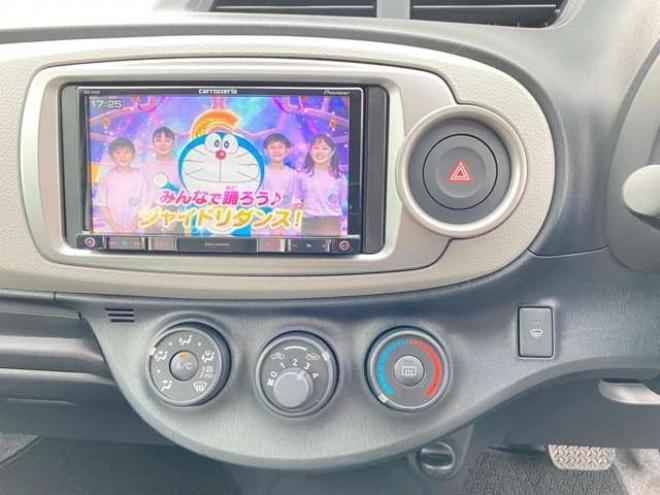 ヴィッツ1.0 F　2WD 2WD 1000